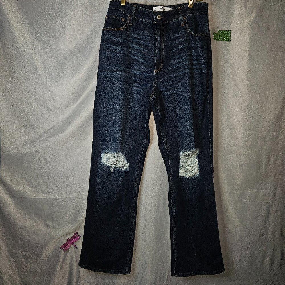 Vintage Woman’s Hollister Ultra High Rise Stretch Dad Jean’s